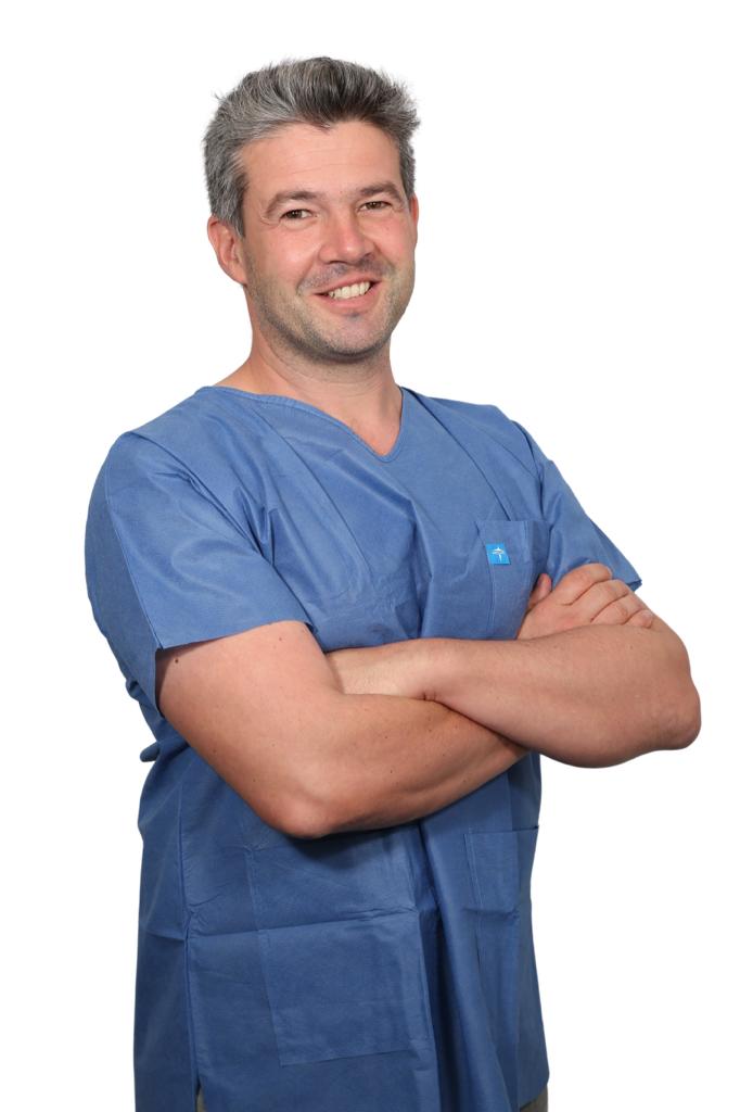 Docteur Cédric Angot Centre chirurgical & cœlioscopique Aixois